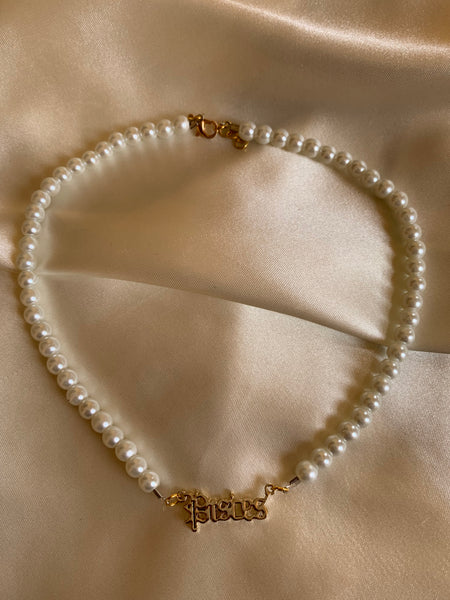 Zodiac pearl necklace