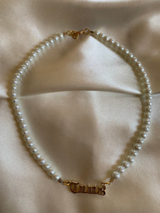 Zodiac pearl necklace